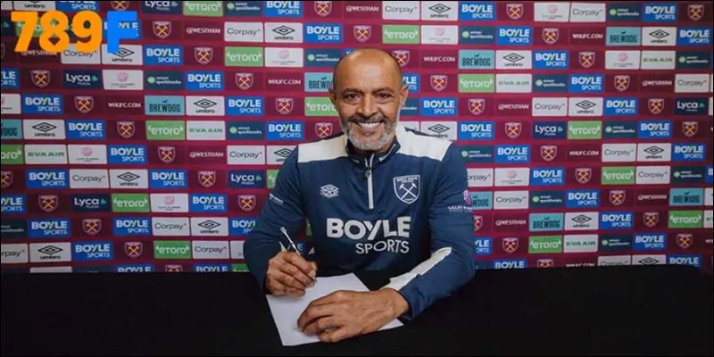 Nuno Espirito Santo ký hợp đồng 3 năm với West Ham Nuno Espirito Santo ký hợp đồng 3 năm với West Ham